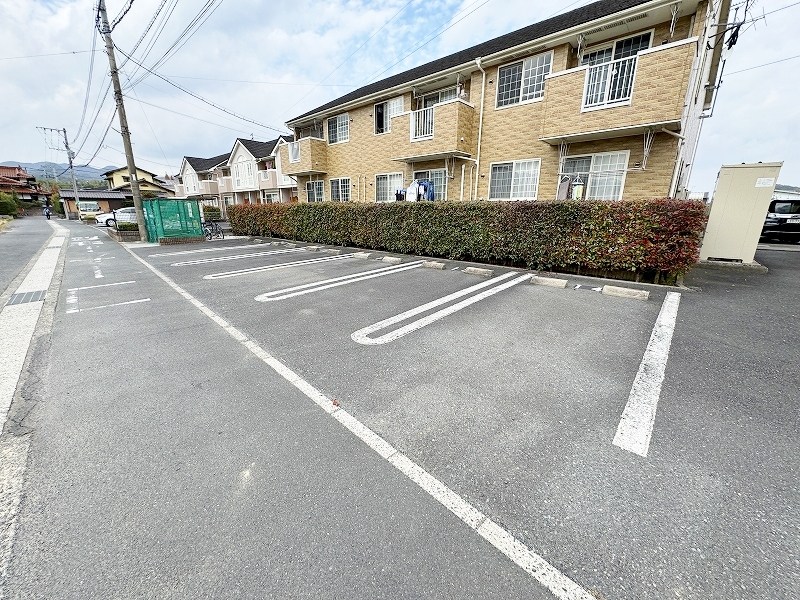 チェルシーⅠ 駐車場