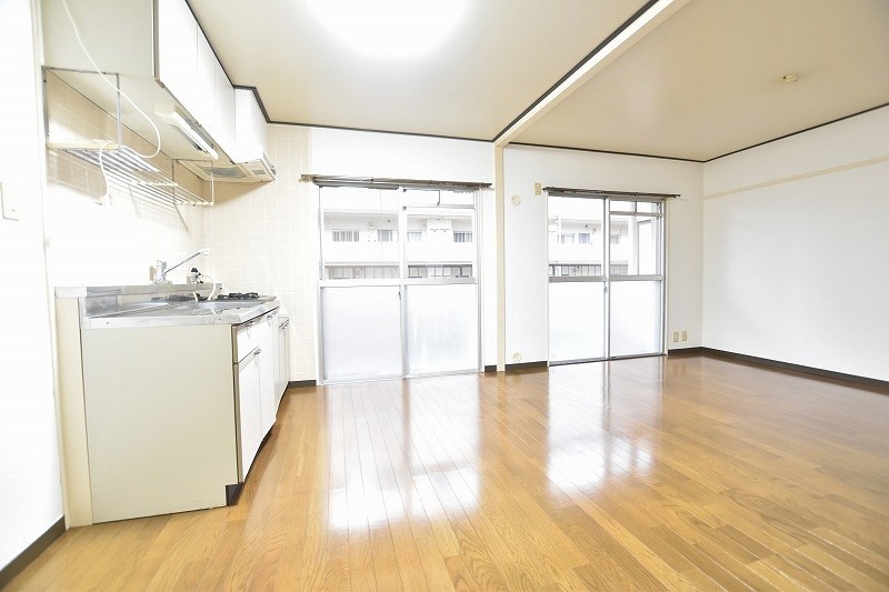 アブニール篠崎第一ビル  リビング