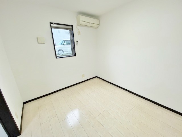 ソレイユひびきの  ベッドルーム