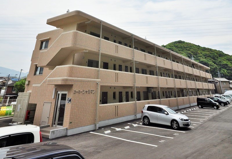 ユーミーシャルマン  209号室 外観