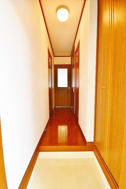 アーバンハイツ瓜生　Ａ棟  玄関