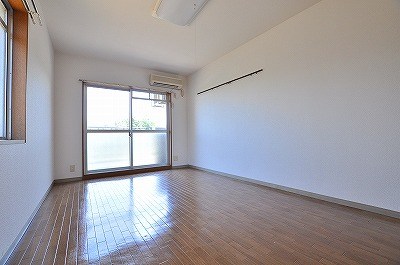 リバーサイド板櫃    リビング