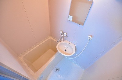 リバーサイド板櫃    風呂画像