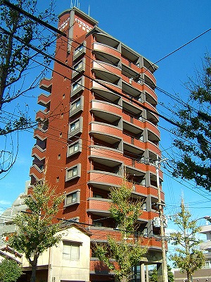 ロマネスク下到津 404号室 外観
