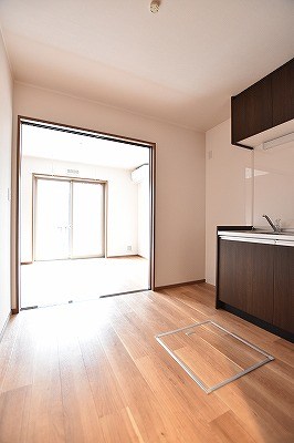 プランドール下富野  リビング