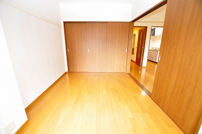 オールセインツ ベッドルーム