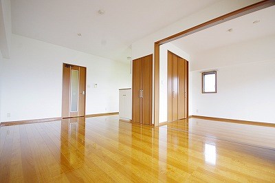 Allons-y（アロンジ） リビング