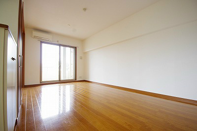 Allons-y（アロンジ） ベッドルーム