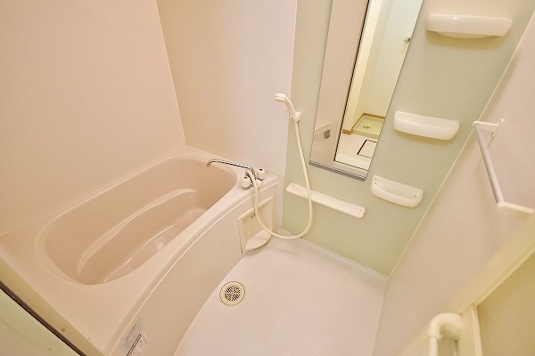 ジャンアヴニールＥ  風呂画像