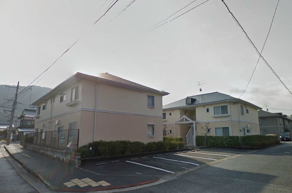 グリーンゲーブルズＢ棟  201号室 外観