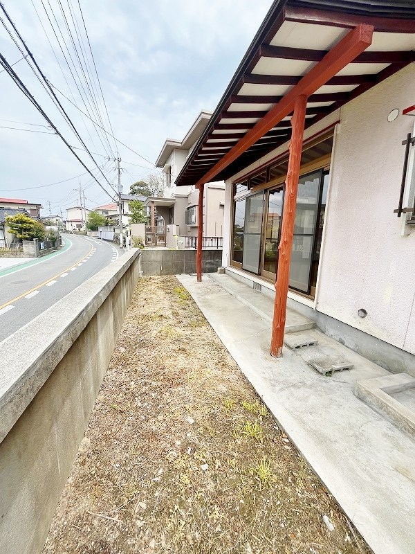 長行西戸建 ベランダ