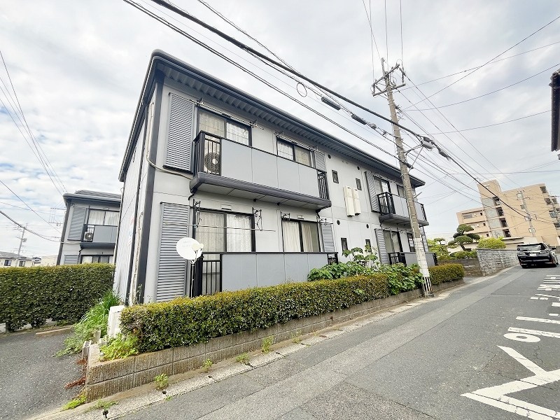 サクセス湯川　C棟  102号室 外観