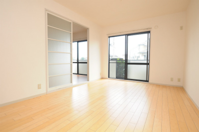 ディアス曽根　Ｂ棟 リビング