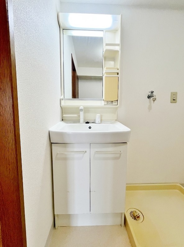 アレックス若園 その他1