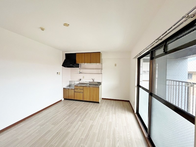 アレックス若園 リビング