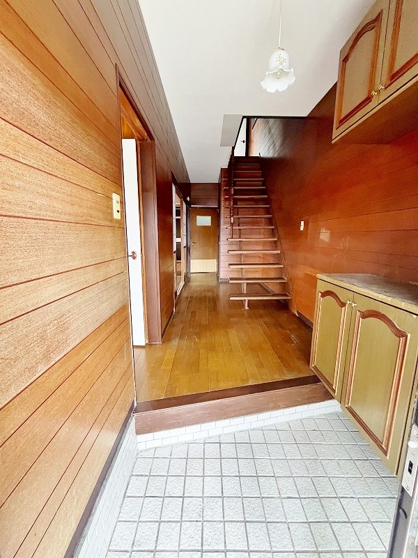 南若園戸建 玄関