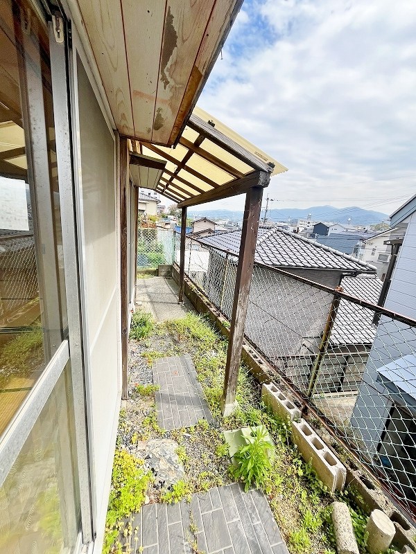 南若園町貸家 ベランダ
