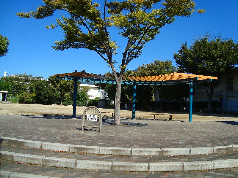 南若園町貸家 周辺画像9