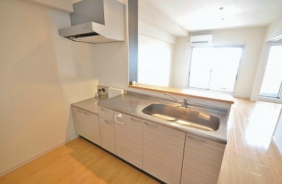 ウイングス三萩野 キッチン