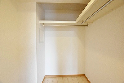 ラ・アヴェニール その他4