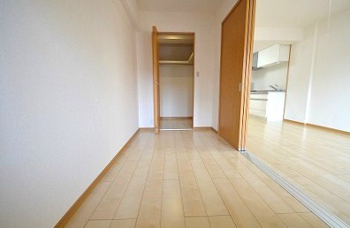 ラ・アヴェニール その他16