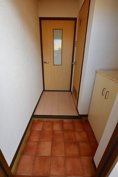 プレアール金田 玄関