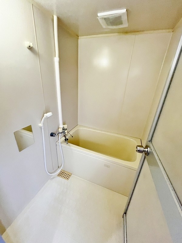 湯川一丁目貸家 その他8