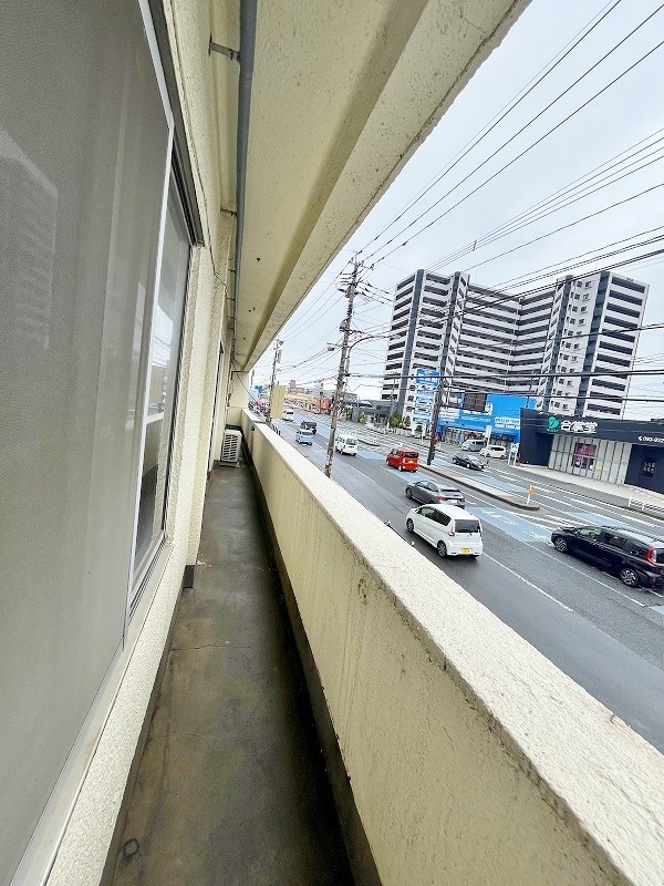 湯川一丁目貸家 ベランダ