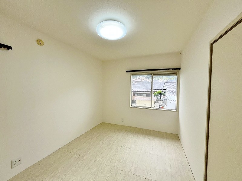 フレグランス葛原 ベッドルーム