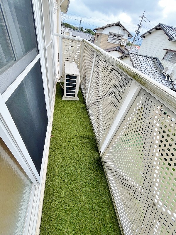 フレグランス葛原 ベランダ