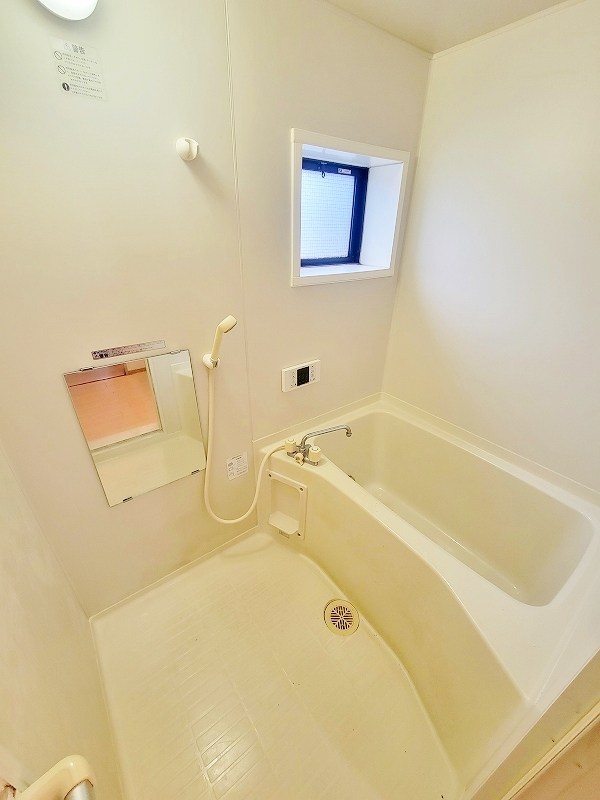 ギャランドラ徳力新町 風呂画像