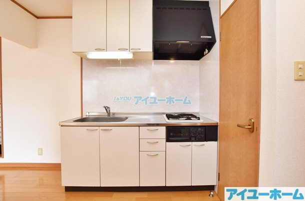 グッドライフ折尾  キッチン