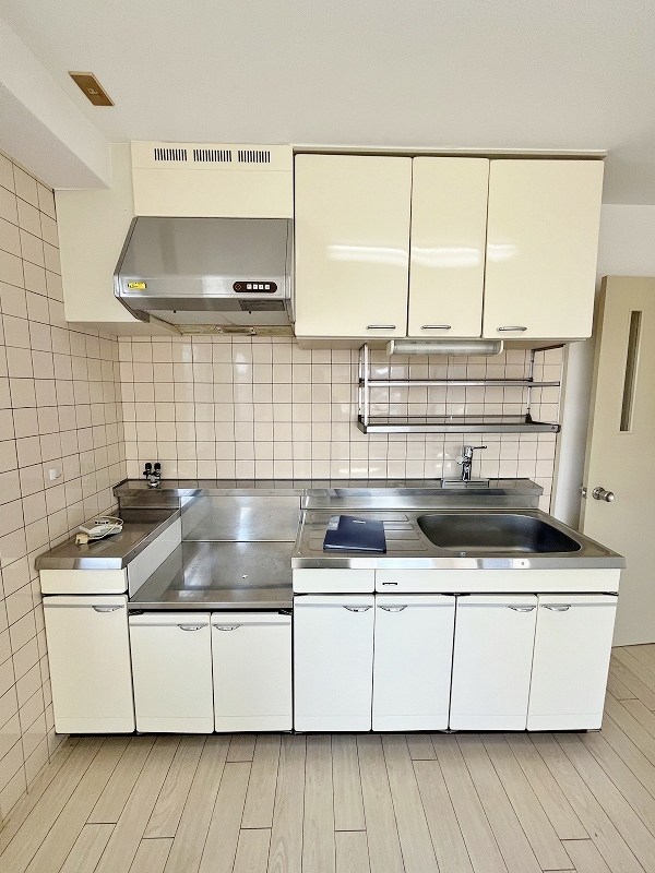 オブリックビル キッチン