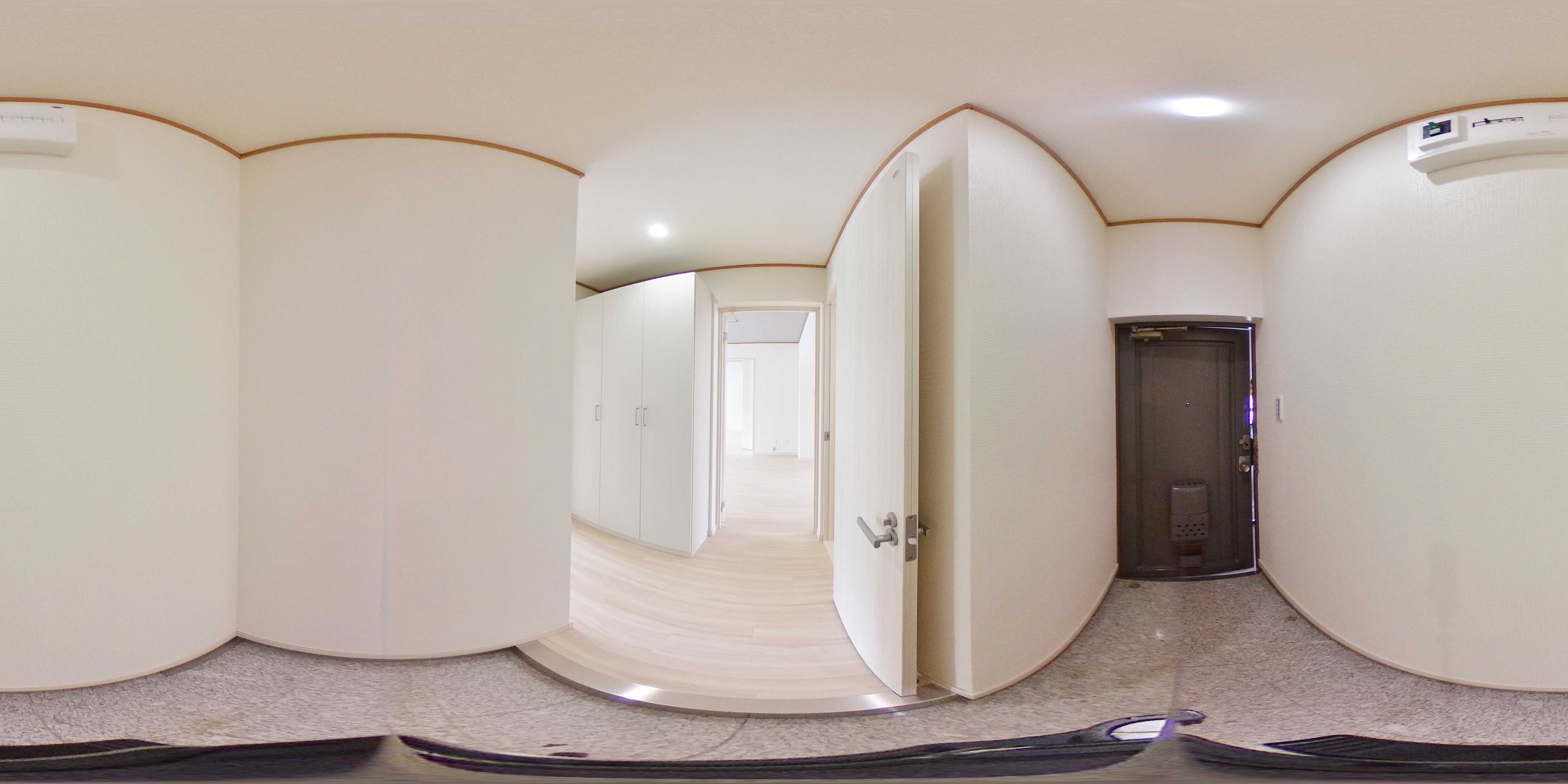 フェルト１３０　Ａ棟 玄関