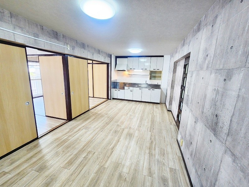 島名第五コーポ リビング