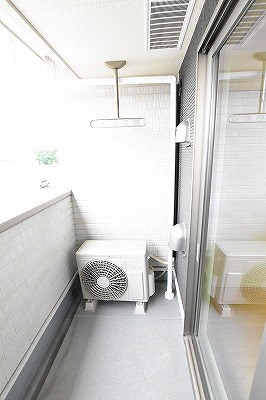 エクスクルーシブⅢ ベランダ