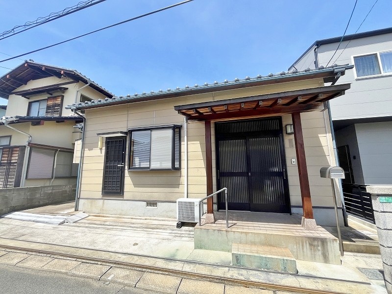 下富野4丁目貸家 外観