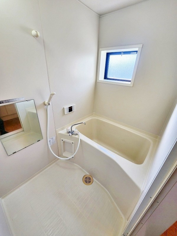 フロンティアＳ 風呂画像