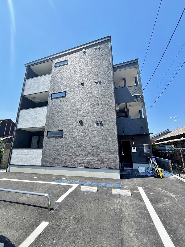 クレシア戸畑駅前 301号室 外観