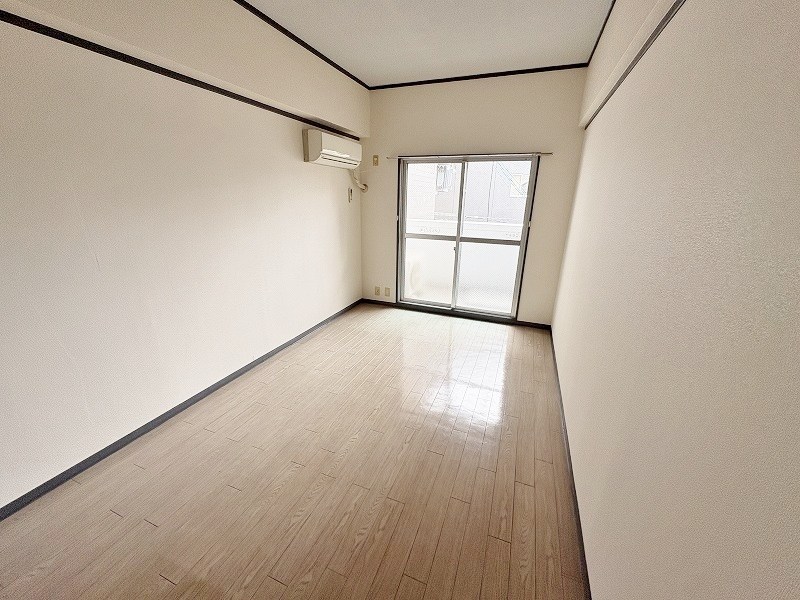 ウインズ浅香Ⅰ リビング