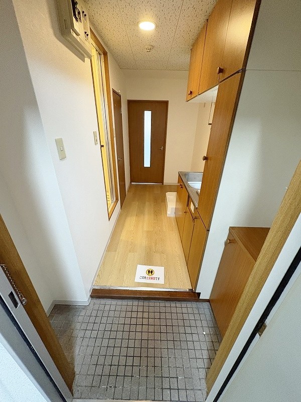 ウインズ浅香Ⅱ  玄関