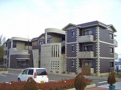 フローレスタシオン壱番館 303号室 外観