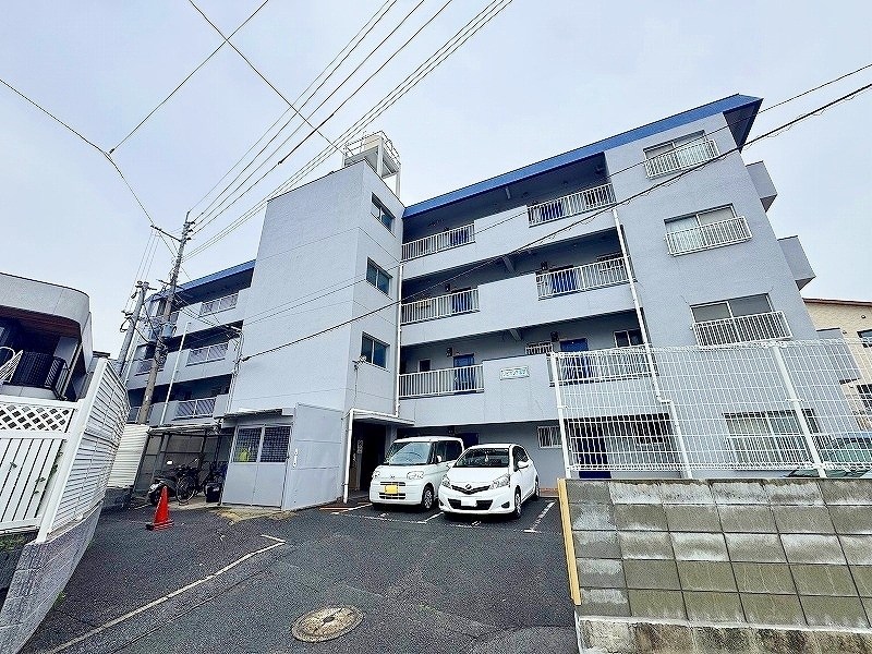 リビオン下富野  402号室 外観