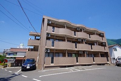 フィーナス熊本 201号室 外観
