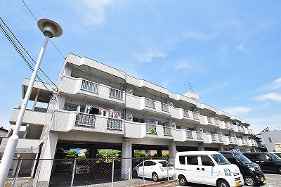 ＰＬＥＡＳＴ曽根     206号室 外観