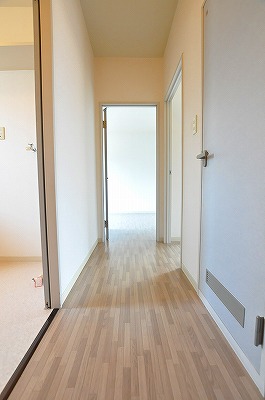プレンティ嵐山　Ａ棟 玄関