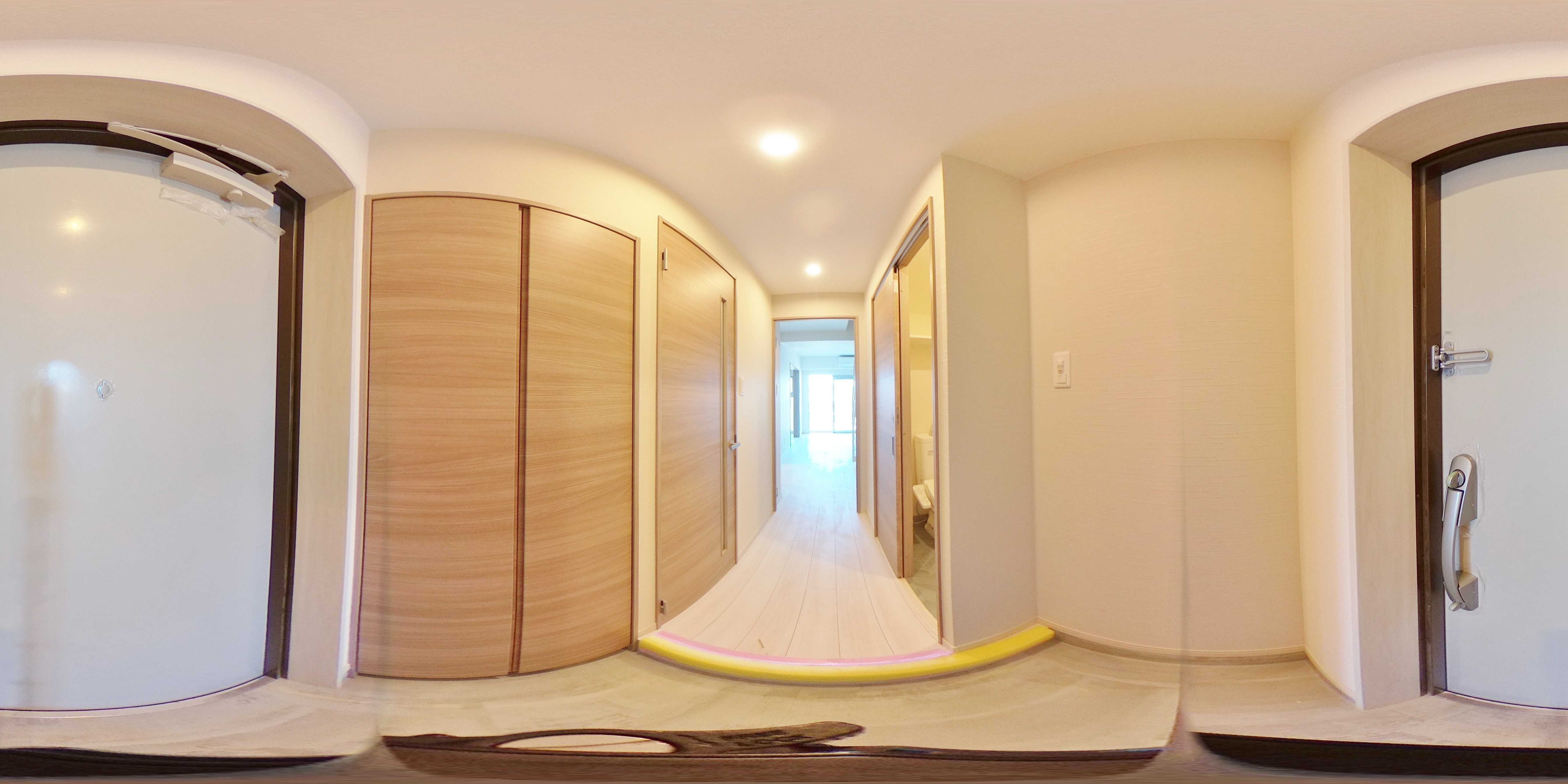 THE APARTMENT開（ジ アパートメントカイ） 玄関