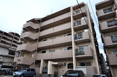 グランドハイツ中井中央Ａ棟   501号室 外観