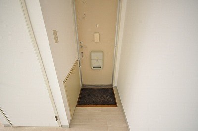 プレジールさかい  玄関