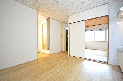 サンハイツたなか リビング